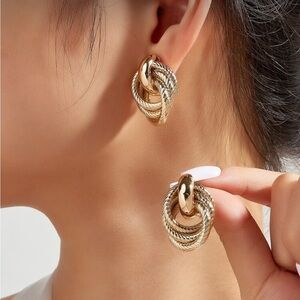 Aurea Gold Knot Sculpted Earrings